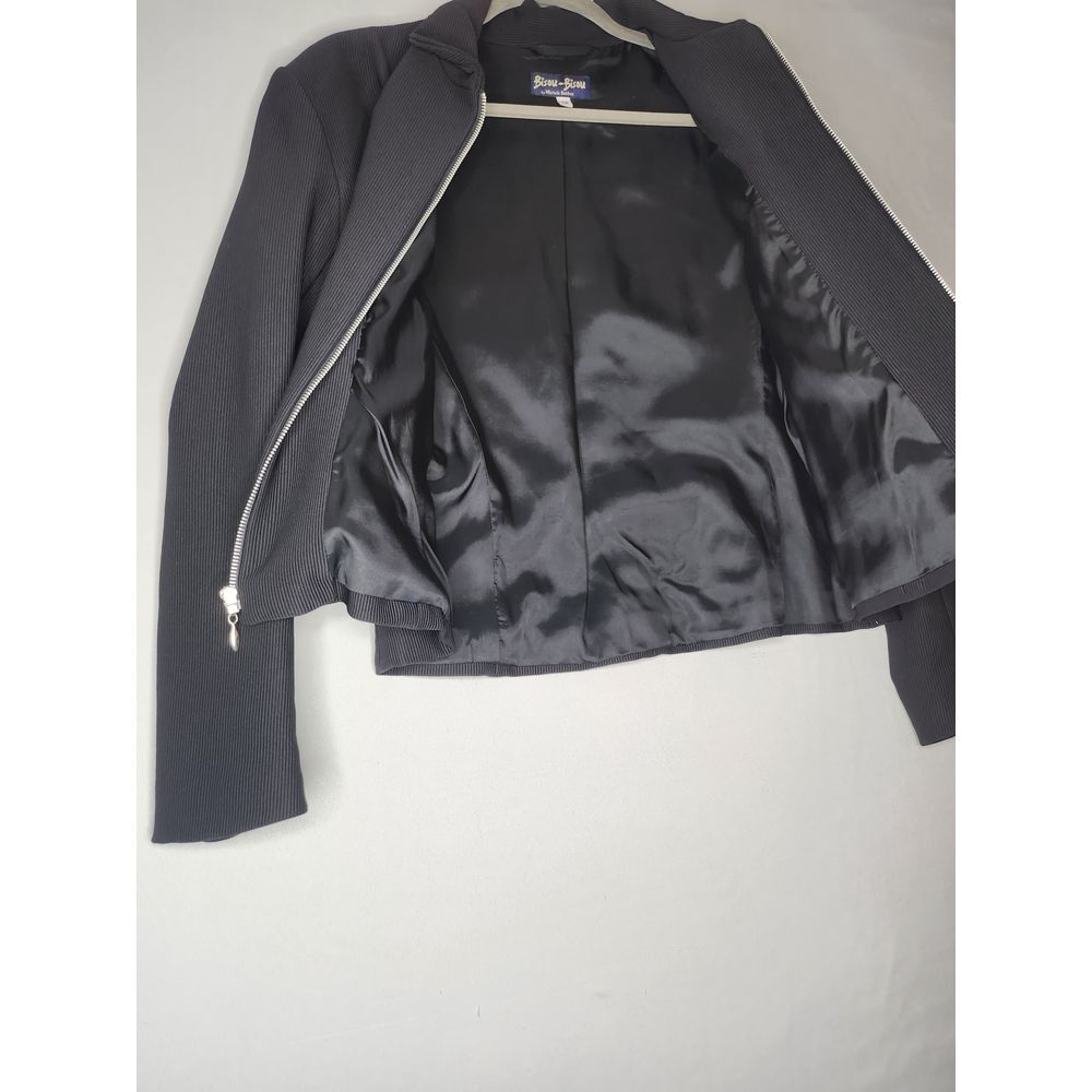 Bisou Bisou Womans Zip up jacket Size 12 Black with beautiful Silver Zippers. - Picture 3 of 6